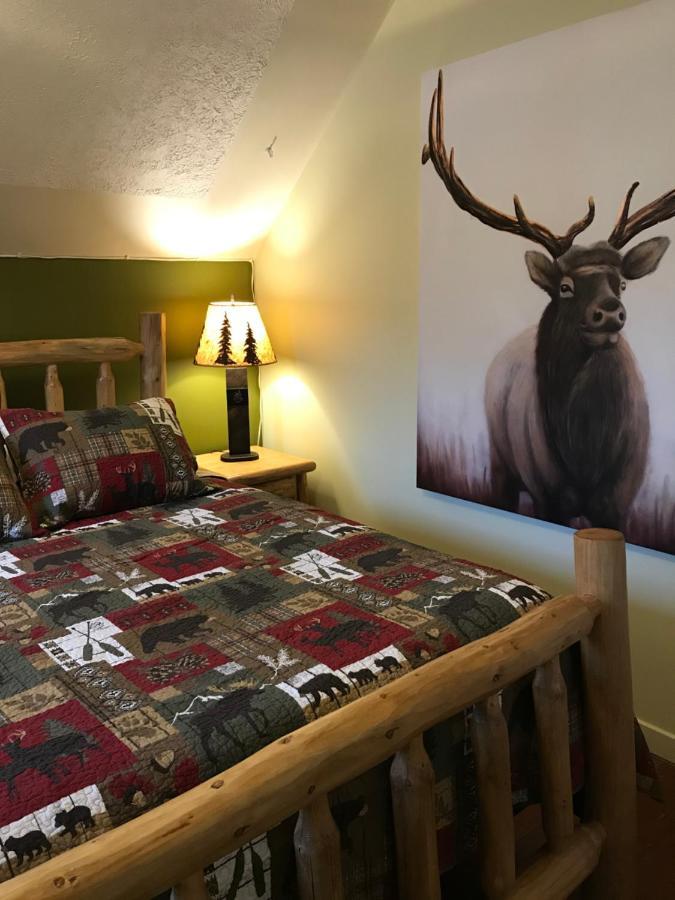 Holiday Lodge Bed And Breakfast Banff Zewnętrze zdjęcie